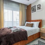Highland Maxi Homes Modern Center
