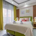 Highland Maxi Homes Modern Center *