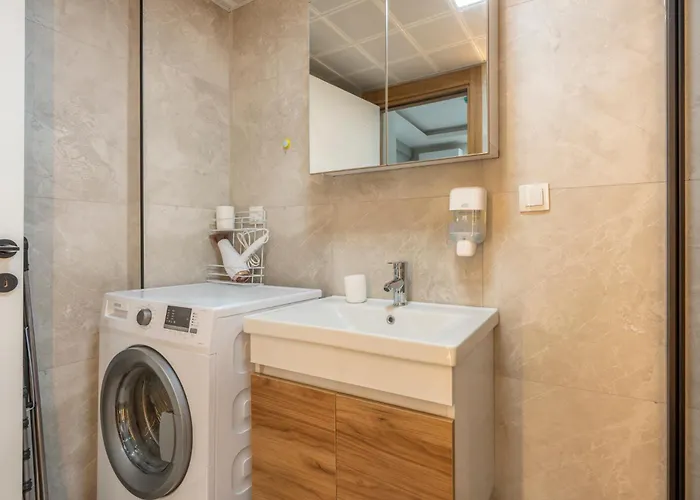 Highland Maxi Homes Modern Apartment City Center *