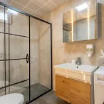 Highland Maxi Homes Modern Center *