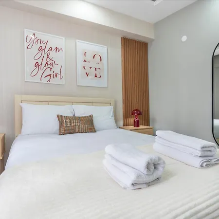 公寓 Hadrian Highland Modern By Maxi Homes In Center