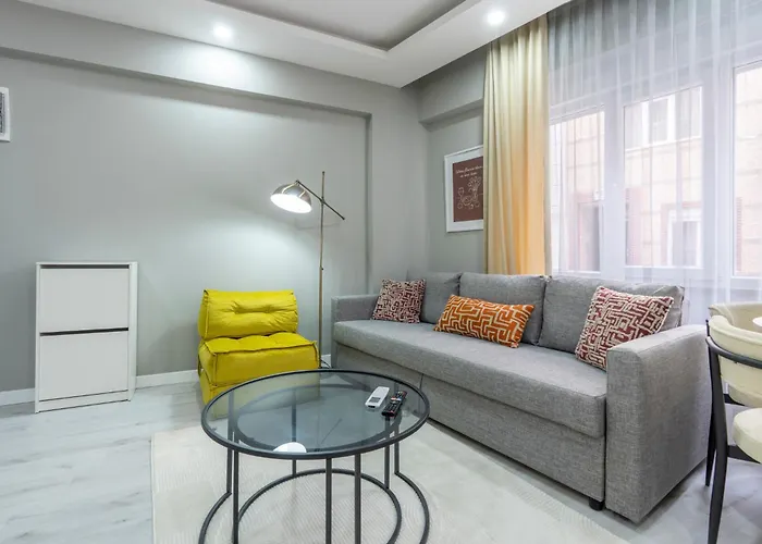 Highland Maxi Homes Modern Apartment City Center Lägenhet *